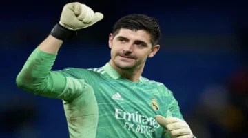 موقف كورتوا من الانتقال إلى دوري روشن السعودي وتطورات مستقبل حارس ريال مدريد